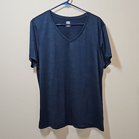 Athletic Works size XL Soft Blue Vneck tee - Picture 1 of 5